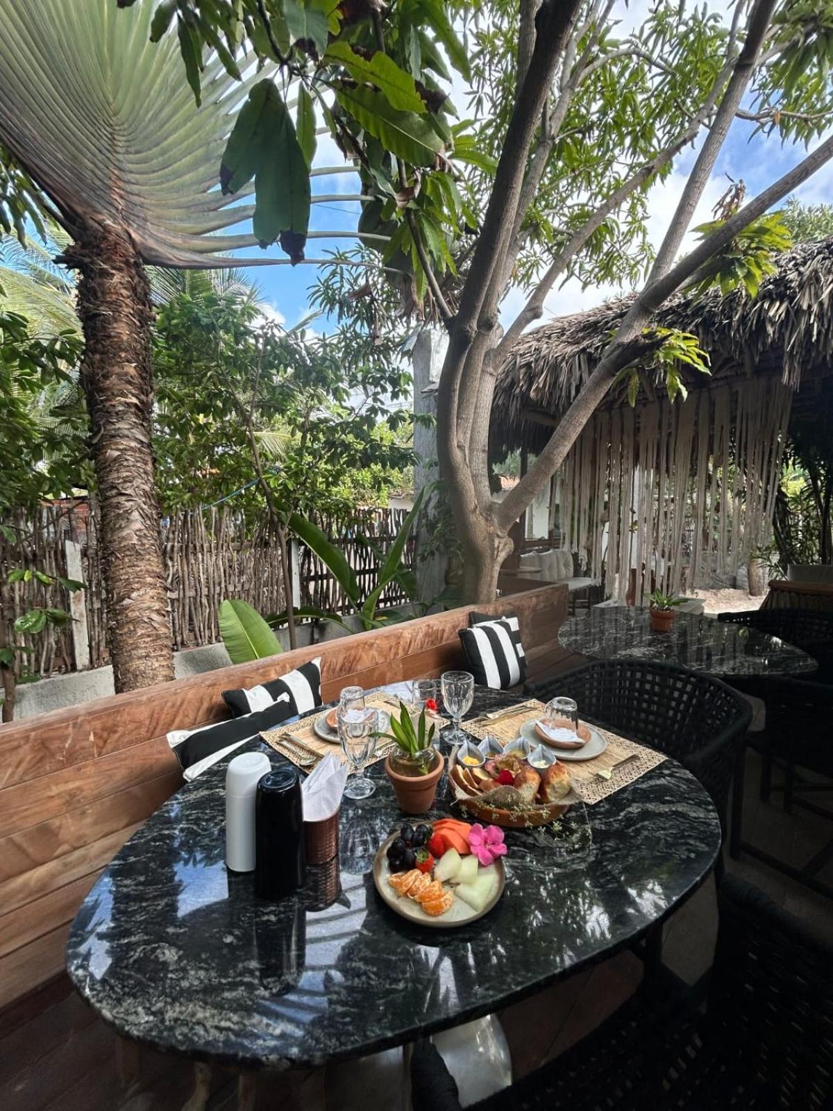 Villa Pantai Boutique Hotel Atins Exterior photo